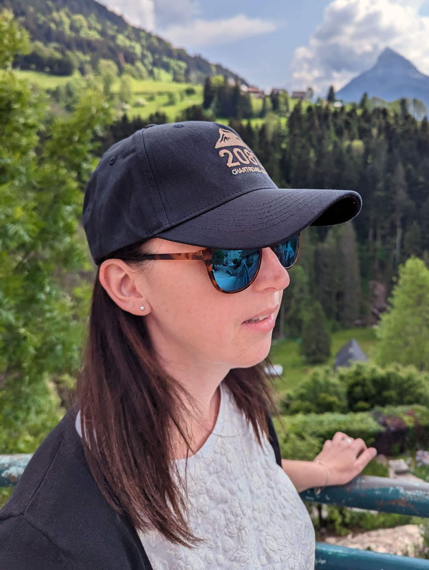 casquette_chartreuse_noire_laurence